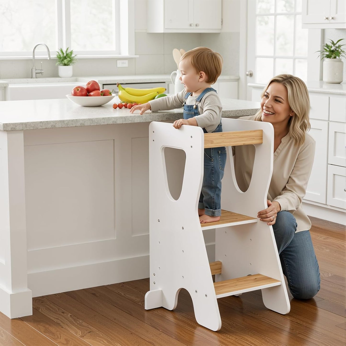 Height-adjustable Learning Tower for ages 1 and up